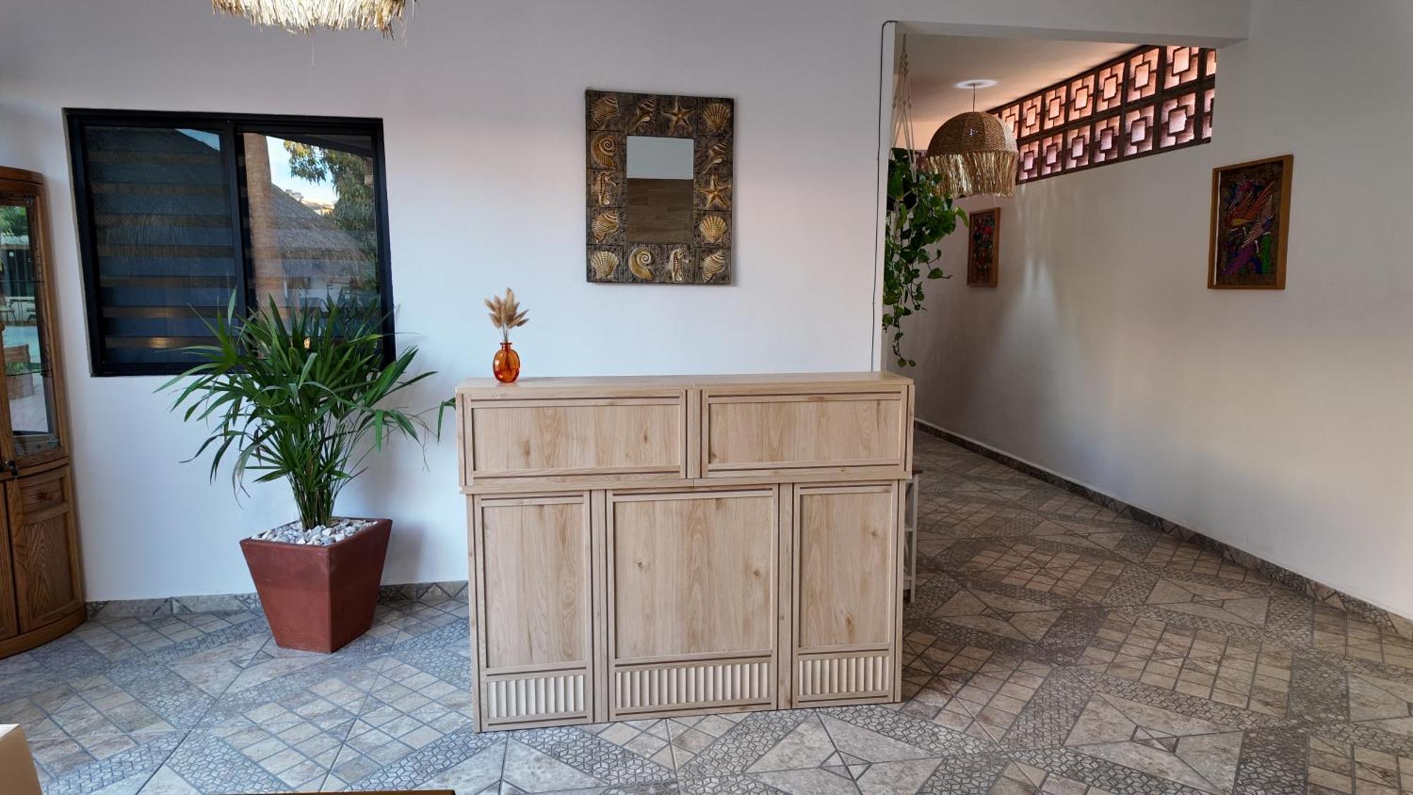 لاباز Marjor Suites المظهر الخارجي الصورة